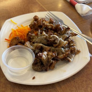 Max's Restaurant - Dillingham - Chicharon bulaklak - Filipino Near Me - Honolulu, Hawaii