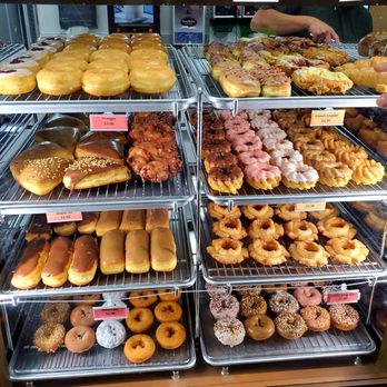 Lucky Donuts - Donuts are lined up at the opening time - Donuts Near Me - Burien, Washington
