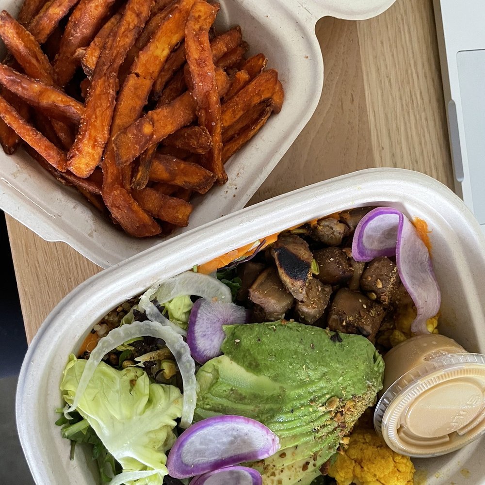 Great White - Harvest Bowl and sweet potatoes fries - Cafes Near Me - Los Angeles, California Great White - Harvest Bowl and sweet potatoes fries - Cafes Near Me - Los Angeles, California