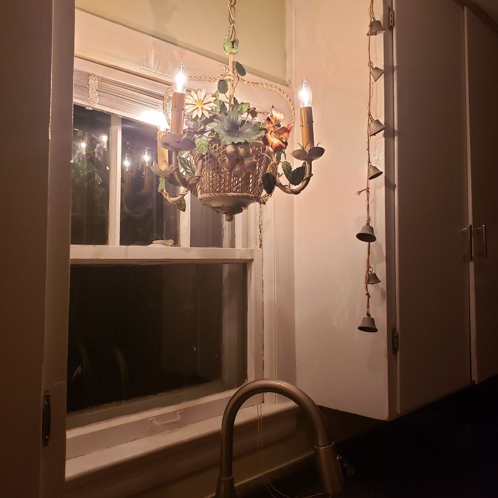 Amped Up Electric - This is the vintage light I had Brian hang! Love it! - Electricians Near Me