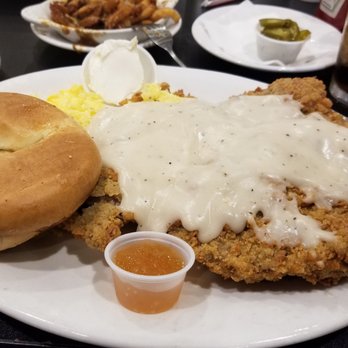 Maple Leaf Diner - American Near Me - Dallas, Texas Maple Leaf Diner - American Near Me - Dallas, Texas