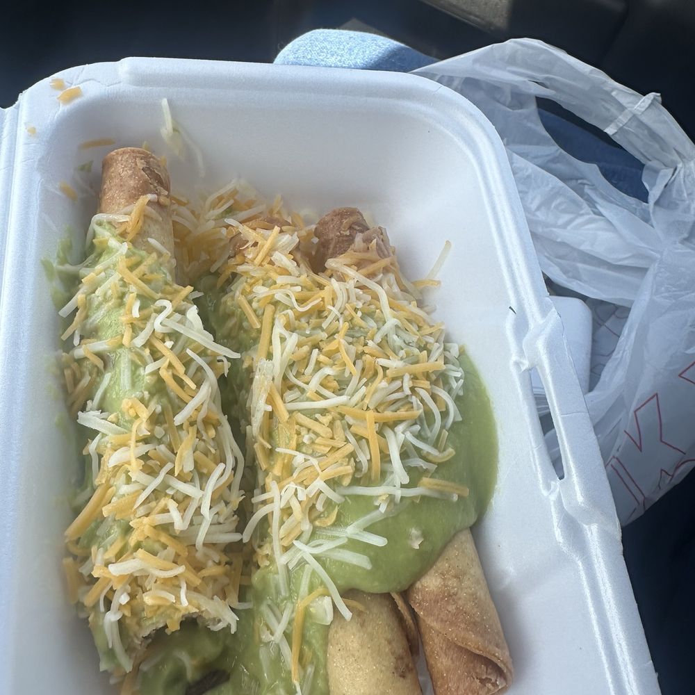 Los Alberto's Mexican Food - Rolled tacos! - Mexican Near Me - Hurst, Texas
