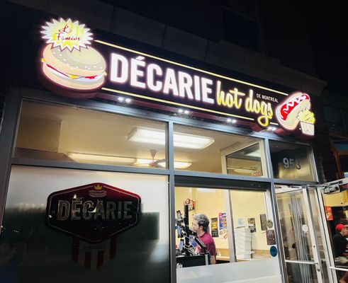 Décarie Hot Dogs by null