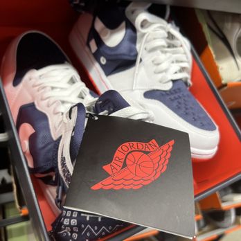 nike factory outlet san leandro