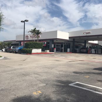 Headquarter Toyota - Car Dealers Near Me - Hialeah, Florida Headquarter Toyota - Car Dealers Near Me - Hialeah, Florida
