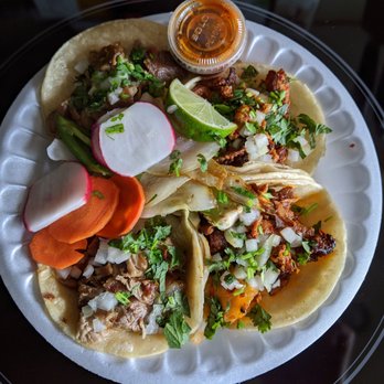La Sabrosa Taqueria - Two Pollo and two Carnitas tacos for $1.95 each. - Fast Food Near Me - Everett, Washington