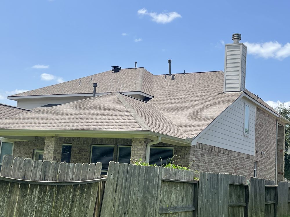 Slide of Royalty Roofing and Construction