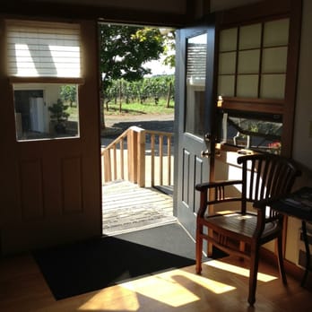 Torii Mor Winery - Wine Tasting Room Near Me - Dundee, Oregon Torii Mor Winery - Wine Tasting Room Near Me - Dundee, Oregon
