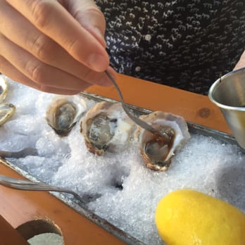 Lighthouse - Oysters - Wine Bars Near Me - Brooklyn, New York