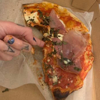 Cosimo's Poughkeepsie - Mozzarella Fresca but super cold and soggy - Italian Near Me - Poughkeepsie, New York