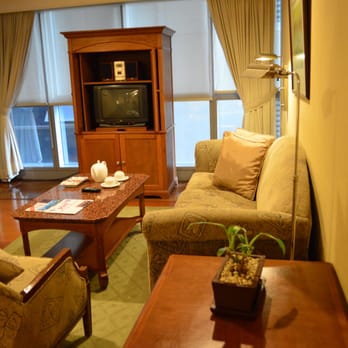 Discovery Suites - Hotels Near Me - Pasig, NCR