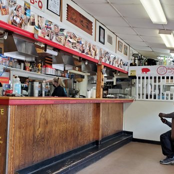 Ole Time Barbecue - Counter without the stools - removed due to Covid distance restrictions. - Barbeque Near Me - Raleigh, North Carolina Ole Time Barbecue - Counter without the stools - removed due to Covid distance restrictions. - Barbeque Near Me - Raleigh, North Carolina