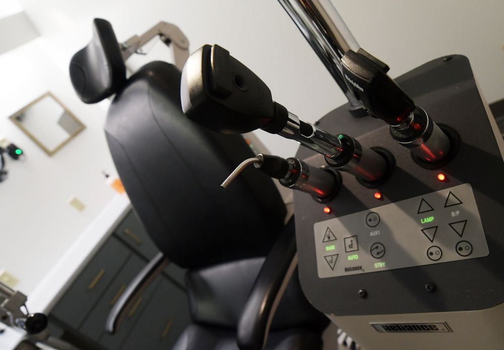 MEDICAL EYE ASSOCIATES Updated October 2024 13 Photos N19W23993