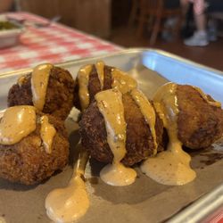 Chorizo mac n cheese balls