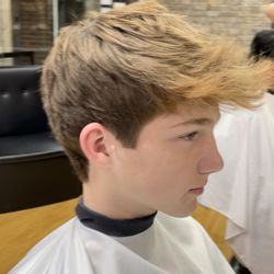 Patchi Alotchi Barber Shop