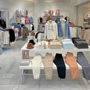 Forever 21 - Accessories Near Me - Leesburg, Virginia Forever 21 - Accessories Near Me - Leesburg, Virginia