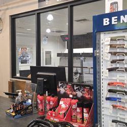 Ross Outdoors - Front Counter