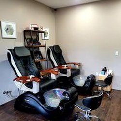Divine Experience Salon