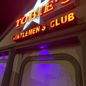 TOBIES - 18 Photos & 19 Reviews - 2004 Wilmington Hwy, Jacksonville