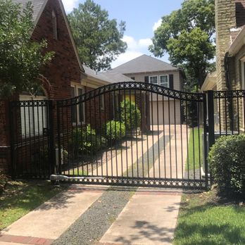 Penco Gate and Fence - Fences & Gates Near Me - Houston, Texas Penco Gate and Fence - Fences & Gates Near Me - Houston, Texas