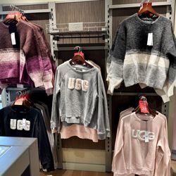 Ugg - T-shirts. Cute.