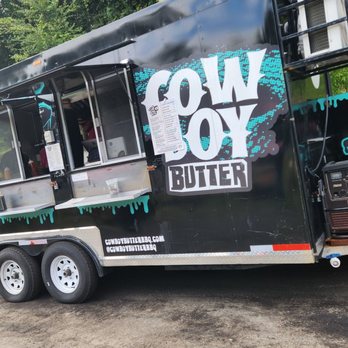 River Glenn Park - Cowboy Butter BBQ - Food Trucks Near Me - Burlington, Connecticut