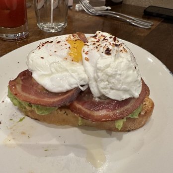 Brio Italian Grille - Avacado toast - Italian Near Me - Cherry Hill, New Jersey