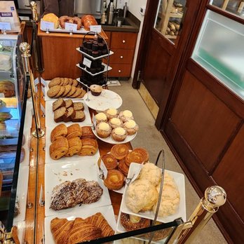Bouchon Bakery - Bakeries Near Me - Yountville, California