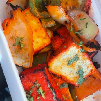 Restaurant Gaj - Paneer Tika - Indian Near Me - Vaudreuil-Dorion, Quebec Restaurant Gaj - Paneer Tika - Indian Near Me - Vaudreuil-Dorion, Quebec