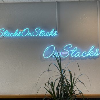 Stacks Pancake - Cute interior - Breakfast & Brunch Near Me - Portland, Maine