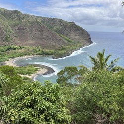 Molokai Action Adventures - Halawa Bay from road above - where the boat is anchored.