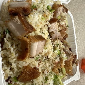 Mini Garden Express - Pork fried rice with broccoli - Chinese Near Me - Honolulu, Hawaii Mini Garden Express - Pork fried rice with broccoli - Chinese Near Me - Honolulu, Hawaii