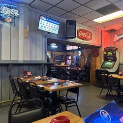 Adam's Bar & Grill - Dining Area