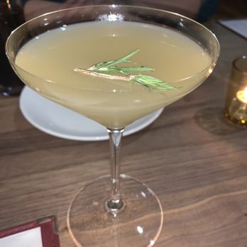 Echo & Rig - Pear Martini - Steakhouses Near Me - Sacramento, California