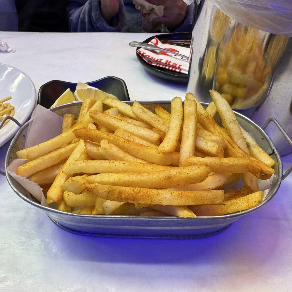 Ocean 9 Crab - French fries - Seafood Near Me - Milpitas, California