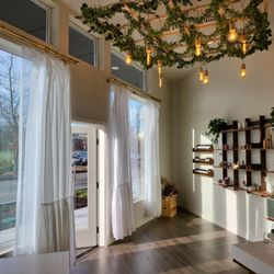 Blooming Candle Studio - Interior