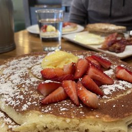 Lemon Ricotta Pancakes Lemon Ricotta Pancakes