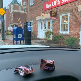 Store & free candy! Store & free candy!
