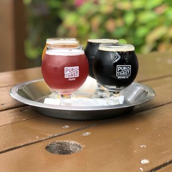 Public Coast Brewing - Flight of beers - American Near Me - Cannon Beach, Oregon Public Coast Brewing - Flight of beers - American Near Me - Cannon Beach, Oregon