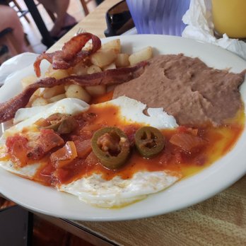 Taqueria El Charro Tapatio - Mexican Near Me - Seguin, Texas Taqueria El Charro Tapatio - Mexican Near Me - Seguin, Texas