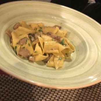 Gusto Leo - Italian Near Me - Florence, FI