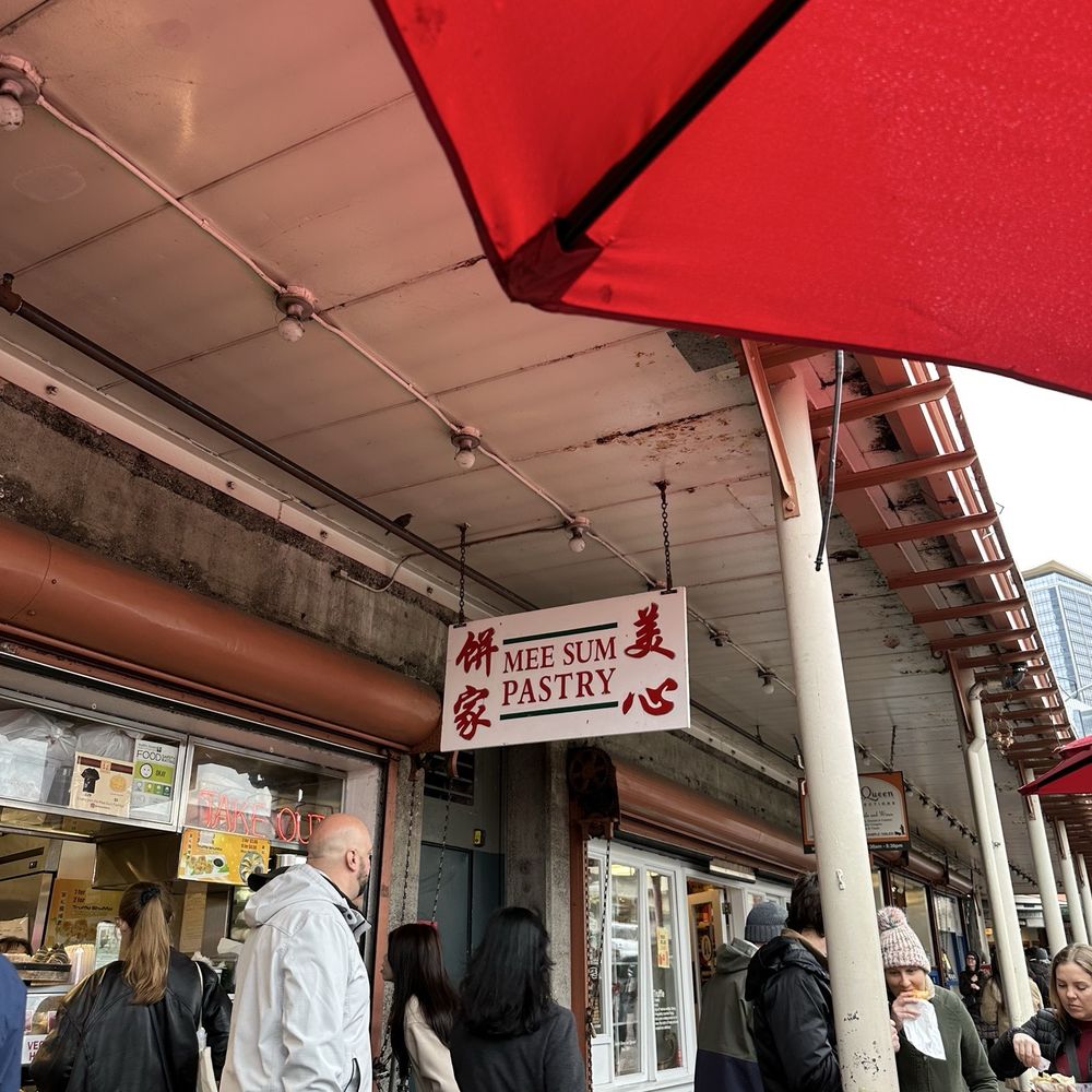 Mee Sum Pastry - Here - Seafood Near Me - Seattle, Washington Mee Sum Pastry - Here - Seafood Near Me - Seattle, Washington