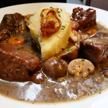 Le Potager du Marais - Beef bourguignon, perfect seitan dish - Vegetarian Near Me - Paris, 75