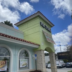 Pollo Tropical