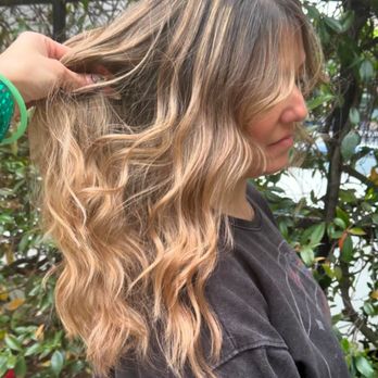 Chameleon Salon - Waxing Near Me - Portland, Oregon