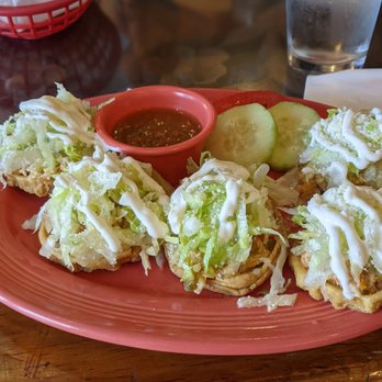 El Pueblo Bakery & Restaurant - Mexican Near Me - Newhall, California El Pueblo Bakery & Restaurant - Mexican Near Me - Newhall, California