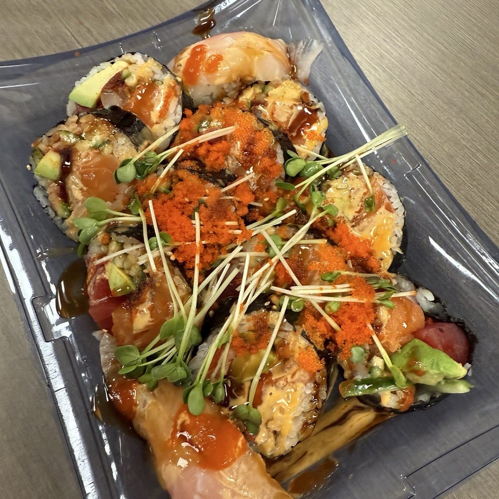 Kiku Sushi - Dynamite roll - Sushi Bars Near Me - Baltimore, Maryland