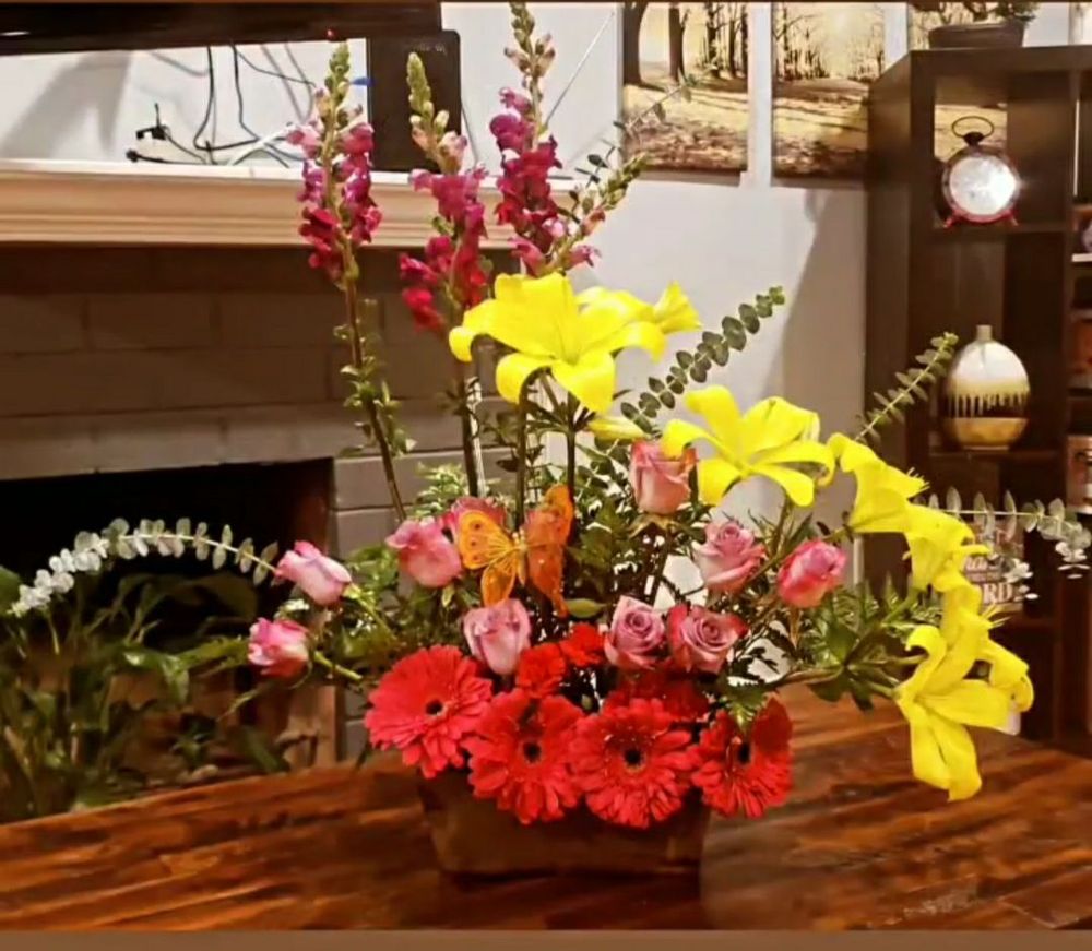 MARGARETTES FLOWERS 3027 Meade Ave, San Diego, California Florists