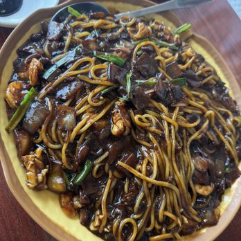 Dong Bo Sung - Noodle with Black Bean Sauce (Special size) - Korean Near Me - Fort Lee, New Jersey