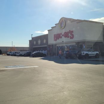 Buc-ee's - A welcome sight.. - Gas Stations Near Me - Calhoun, Georgia